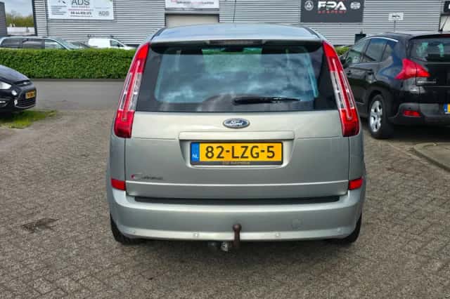 Ford C-Max (2010) thumbnail 6
