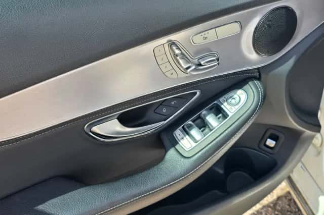 Mercedes-Benz C-Klasse (2016) thumbnail 6