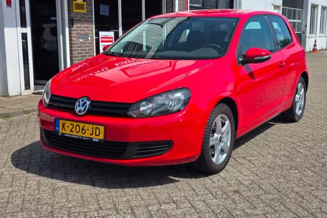 Volkswagen Golf (2009) thumbnail 1