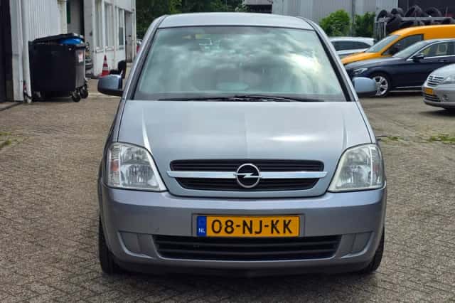 Opel Meriva (2003) thumbnail 2