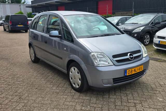 Opel Meriva (2003) thumbnail 3