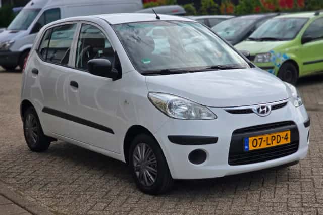 Hyundai i10 (2010) thumbnail 3