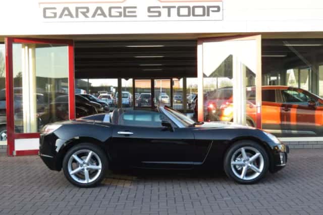 Opel GT (2009) thumbnail 6