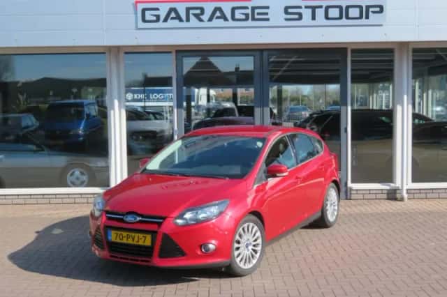 Ford Focus (2011) thumbnail 1