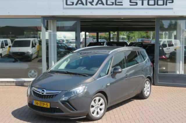 Opel Zafira (2013) thumbnail 1