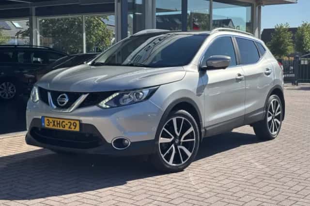 Nissan Qashqai (2014) thumbnail 2