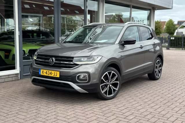Volkswagen T-Cross (2021) thumbnail 2
