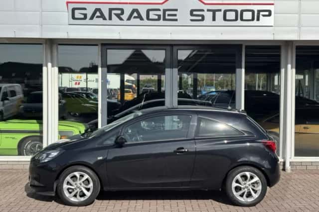 Opel Corsa (2015) thumbnail 3