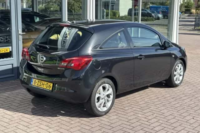 Opel Corsa (2015) thumbnail 5
