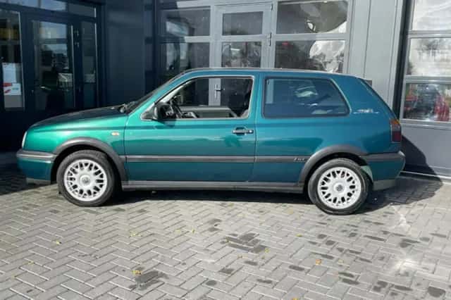 Volkswagen Golf (1996) thumbnail 2