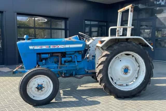 Ford 2000 (1972) thumbnail 3