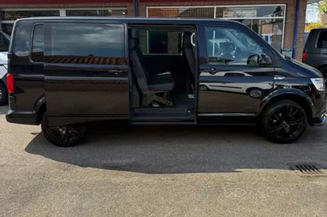 Volkswagen Transporter (2019) thumbnail 3