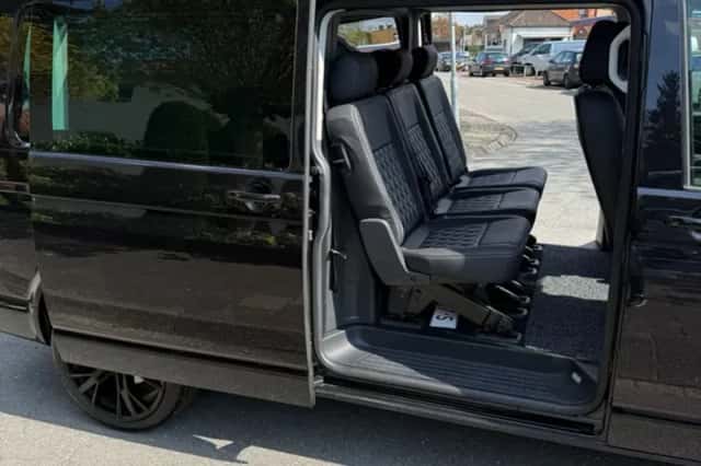 Volkswagen Transporter (2019) thumbnail 4