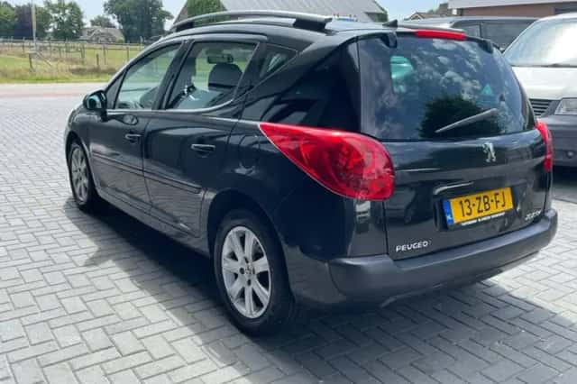 Peugeot 207 (2007) thumbnail 3