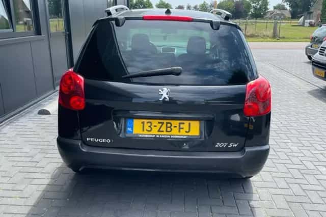 Peugeot 207 (2007) thumbnail 4