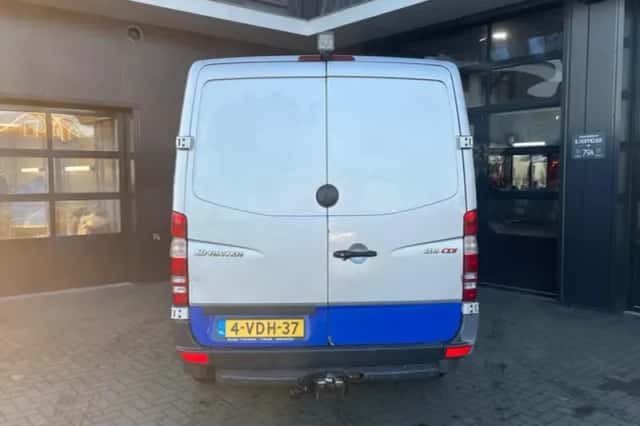 Mercedes-Benz Sprinter (2009) thumbnail 5