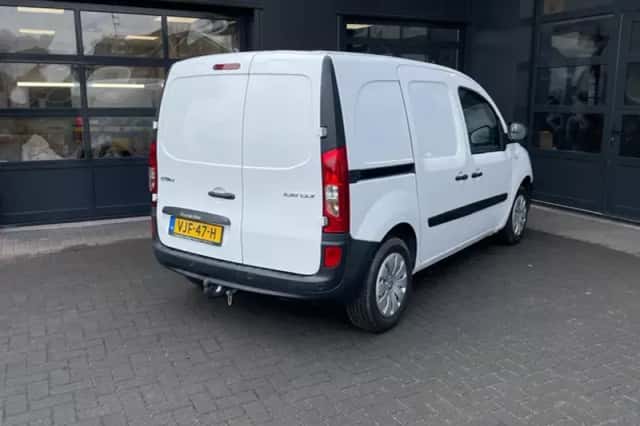 Mercedes-Benz Citan (2021) thumbnail 4