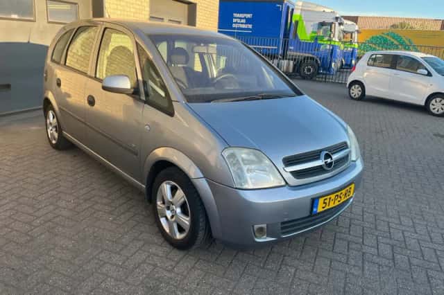 Opel Meriva (2004) thumbnail 5