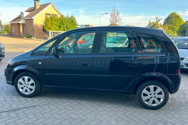 Opel Meriva (2007) thumbnail 6