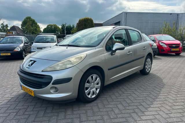 Peugeot 207 (2007) thumbnail 5