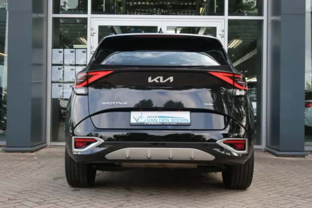 Kia Sportage (2023) thumbnail 5