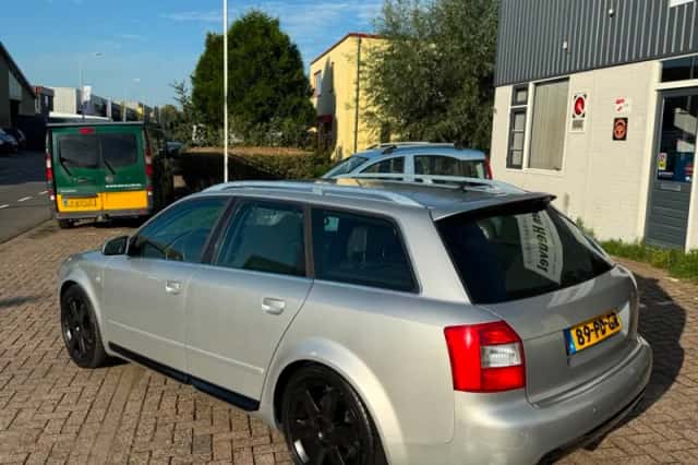 Audi A4 (2004) thumbnail 6