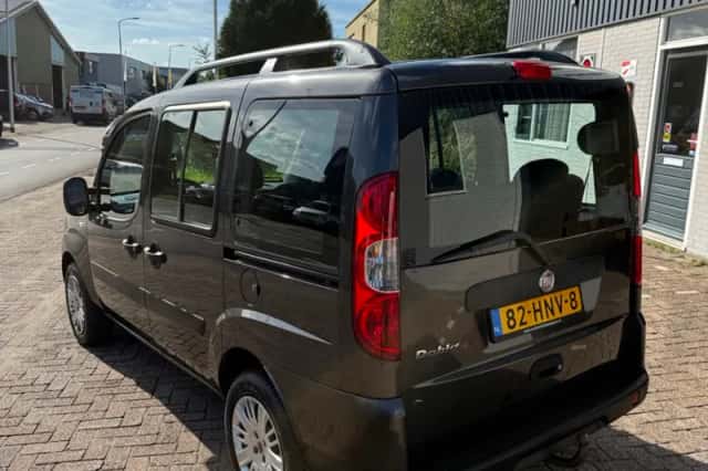 Fiat Doblò (2009) thumbnail 6