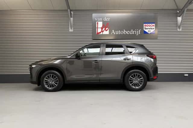 Mazda CX-5 (2021) thumbnail 2