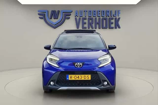 Toyota Aygo X (2022) thumbnail 4
