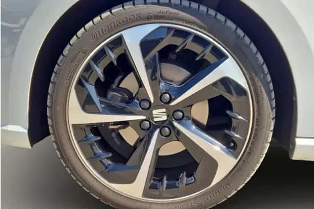 SEAT Ibiza (2022) thumbnail 3