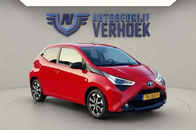Toyota Aygo (2018) thumbnail 1