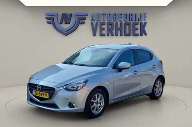 Mazda 2 (2019) thumbnail 5