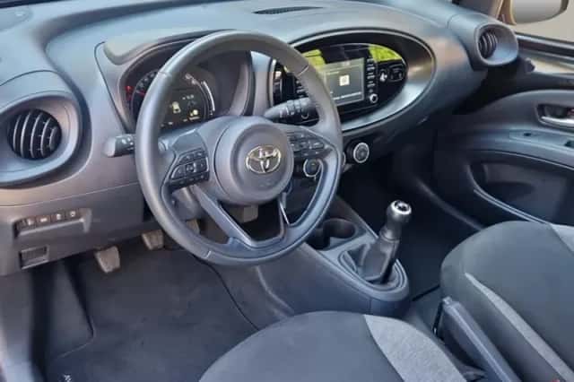 Toyota Aygo X (2023) thumbnail 2
