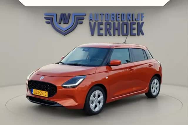 Suzuki Swift (2025) thumbnail 5