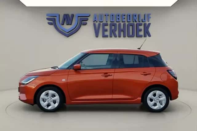 Suzuki Swift (2025) thumbnail 6