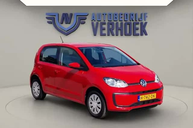 Volkswagen Up! (2020) thumbnail 1