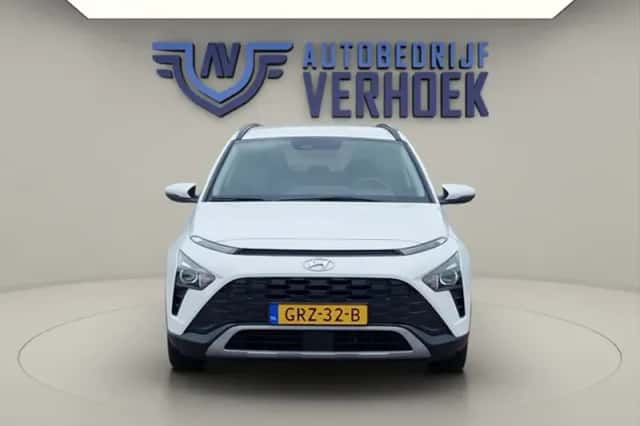 Hyundai Bayon (2024) thumbnail 4