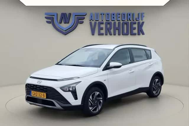 Hyundai Bayon (2024) thumbnail 5