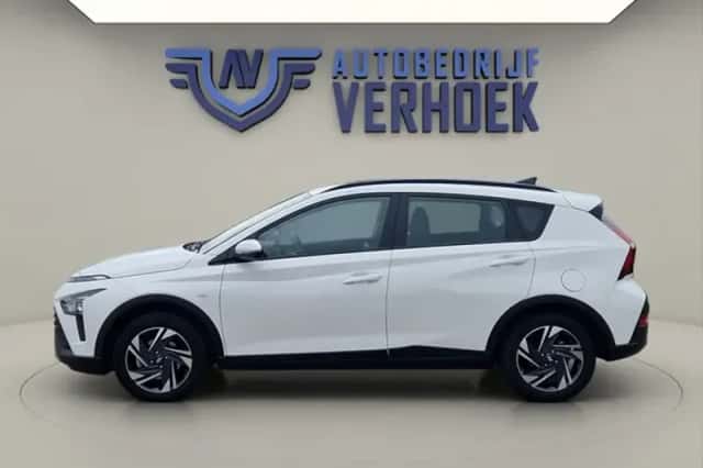 Hyundai Bayon (2024) thumbnail 6