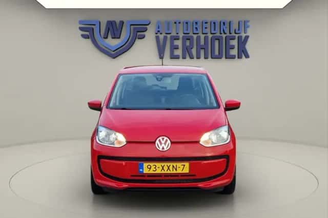 Volkswagen Up! (2012) thumbnail 4