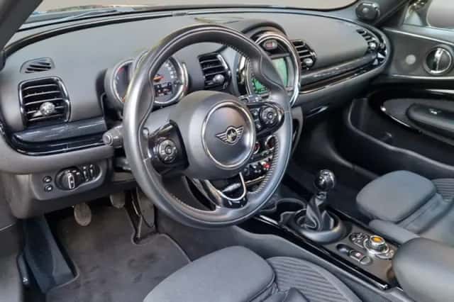 MINI Clubman (2019) thumbnail 2