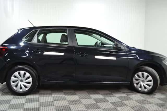 Volkswagen Polo (2022) thumbnail 2