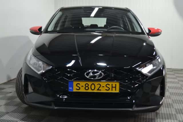 Hyundai i20 (2023) thumbnail 5