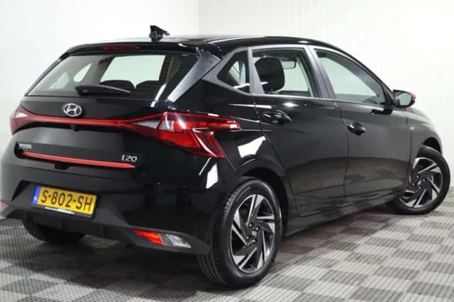 Hyundai i20 (2023) thumbnail 6