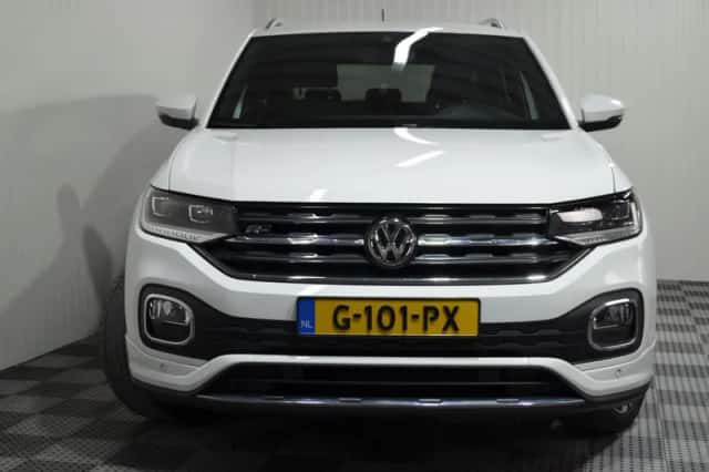 Volkswagen T-Cross (2019) thumbnail 5