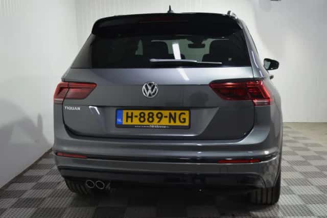 Volkswagen Tiguan (2020) thumbnail 4