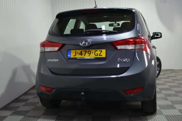Hyundai ix20 (2016) thumbnail 4