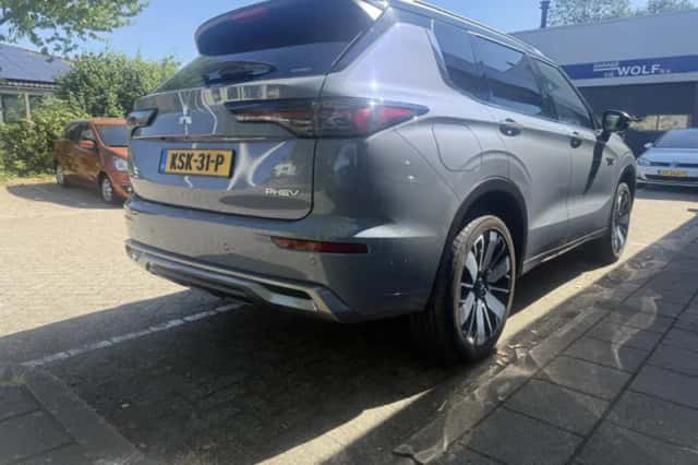 Mitsubishi Outlander (2026) thumbnail 3