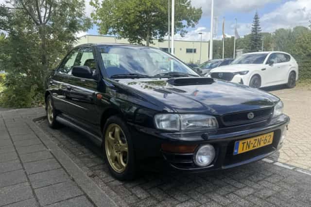 Subaru Impreza (1998) thumbnail 3