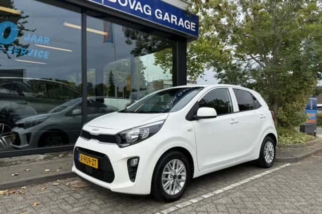 Kia Picanto (2023) thumbnail 1